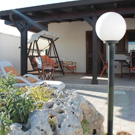 Casetta Dei Geranei Casalabate Buitenkant foto