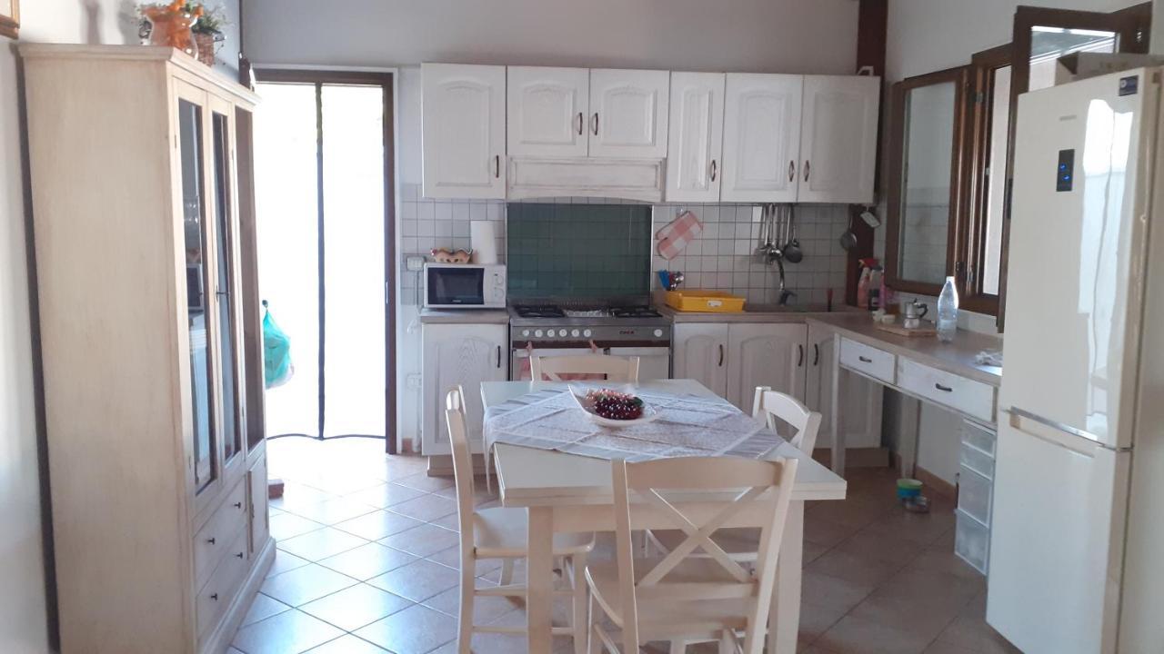 Casetta Dei Geranei Casalabate Buitenkant foto
